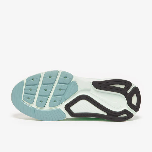 Nike Air Zoom Structure 26