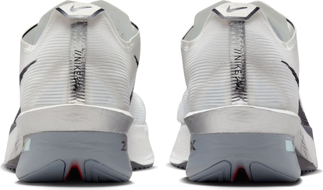 Nike ZoomX Vaporfly Next% 4