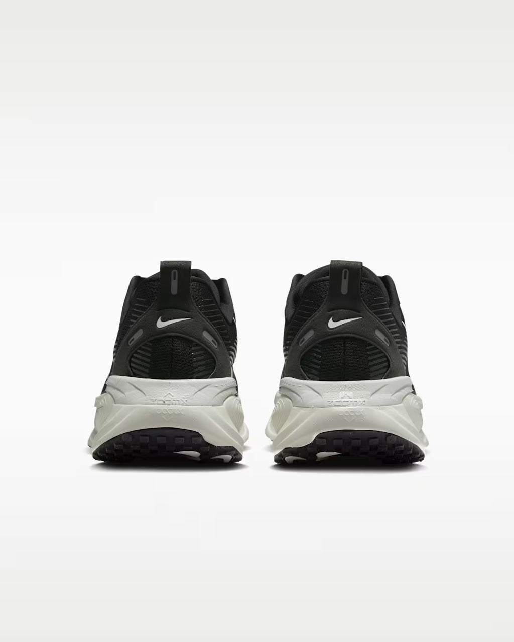 Nike Vomero 18