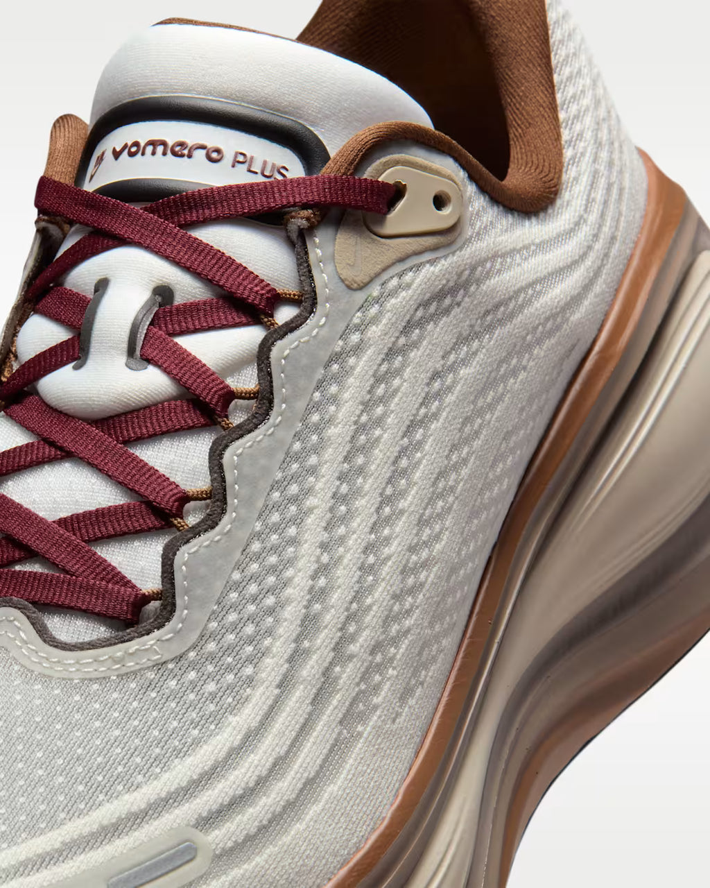 Nike Vomero Plus