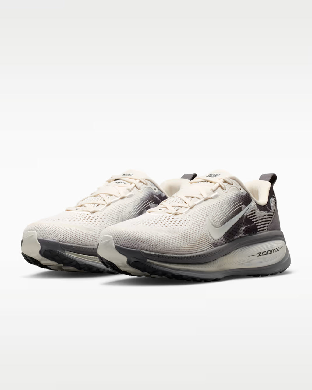 Nike Vomero 18 SE
